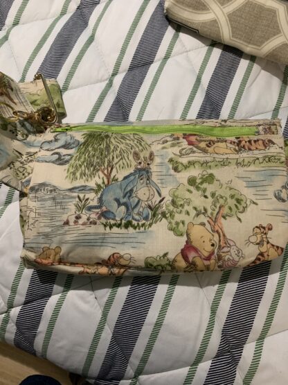 Winnie The Pooh side purse - Image 2